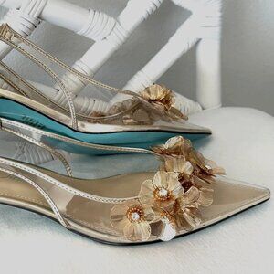 Betsey Johnson Women's Robin Heel Shoes Pump Flower Embellishments Gold Size 8